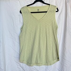 Title Nine Pale Lime V-Neck Sleeveless Athletic Tank